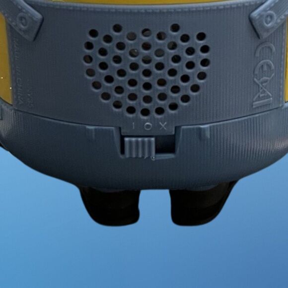 Minions The Rise of Gru Real Live Stuart Animatronic 200 Sound 30 Animations - Picture 6 of 10